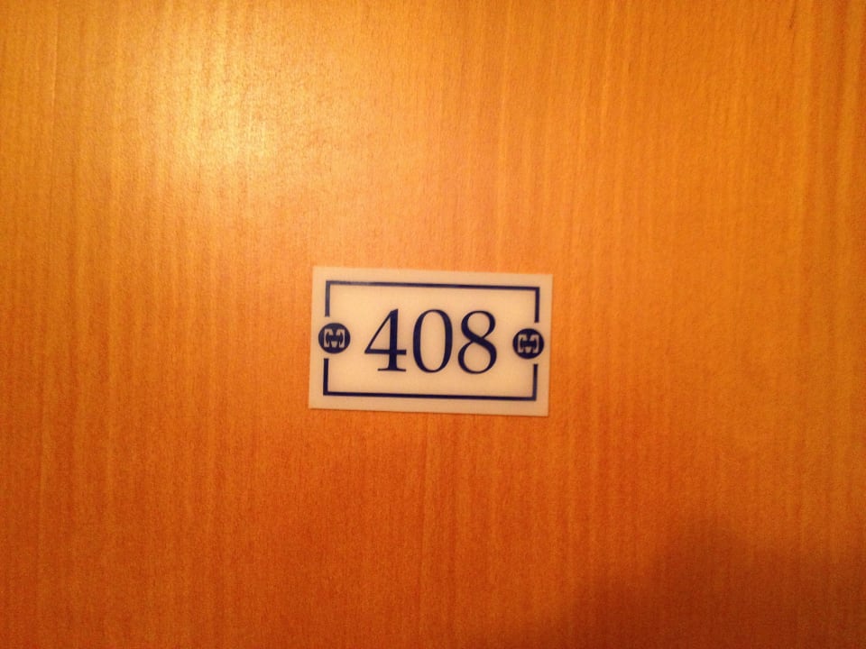 Na eben 408 Hotel Marina