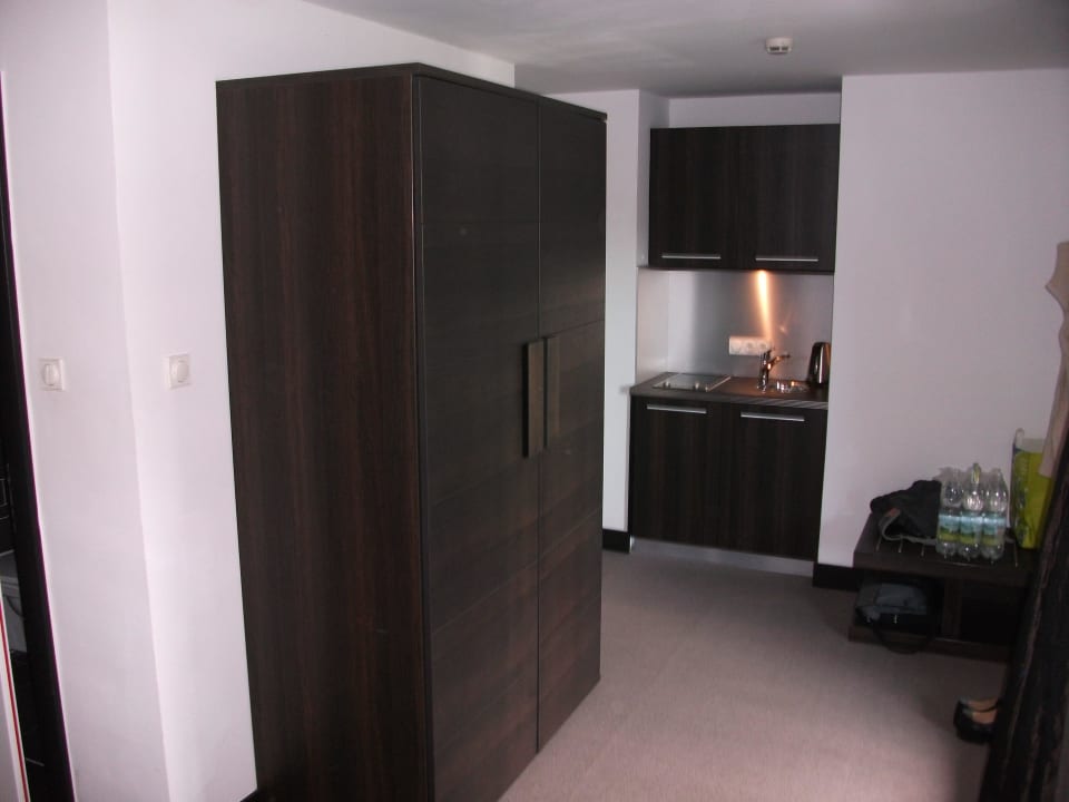 Schrank Hotel Wetterstein