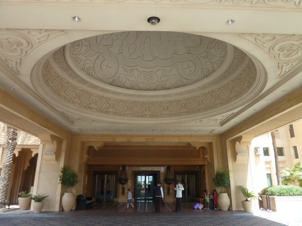 Eingangstür Jumeirah Mina Al Salam