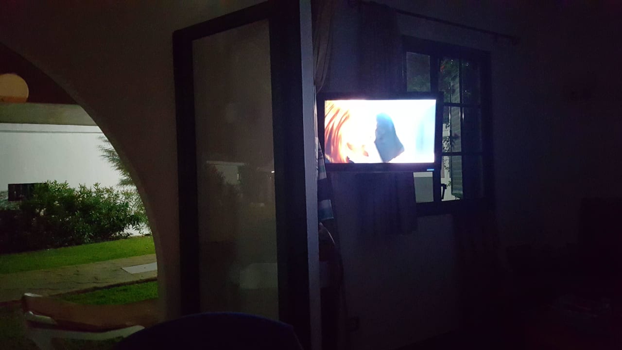 TV auf der Terrasse gucken Club Maspalomas Suites & SPA