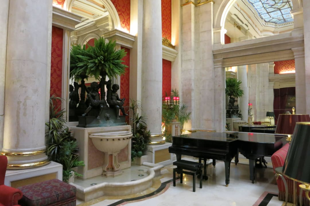 Salon Hotel Avenida Palace