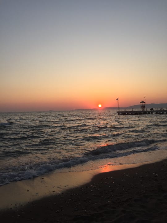 Strand Club Yali Hotels & Resort