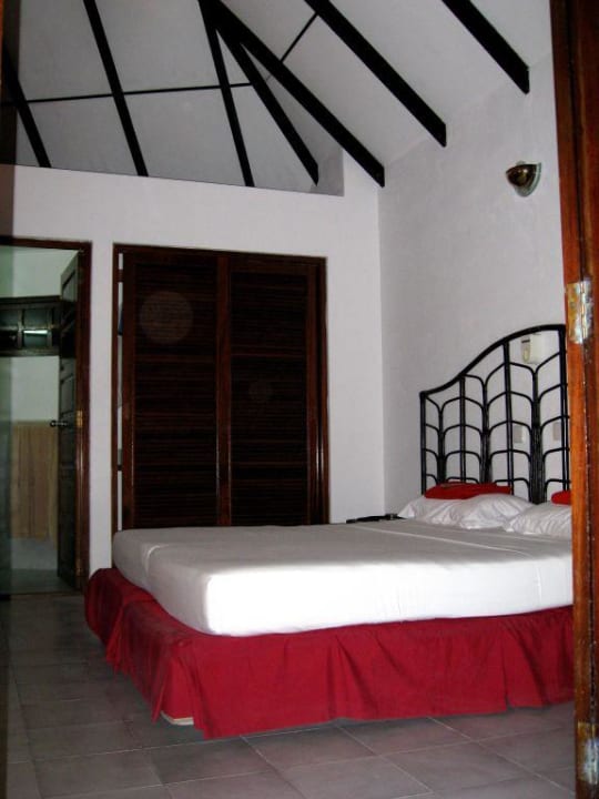 Einfach aber sauber Embudu Village