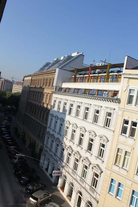 Aussicht aus unserem Zimmer AllYouNeed Hotel Vienna2