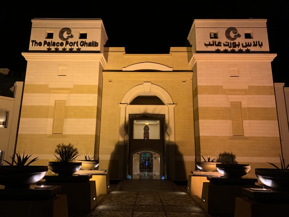 Außenansicht Pickalbatros Palace Hotel-Port Ghalib