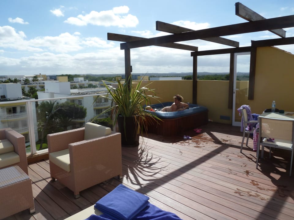 Dachterrasse mit Whirlpool Zafiro Bahia