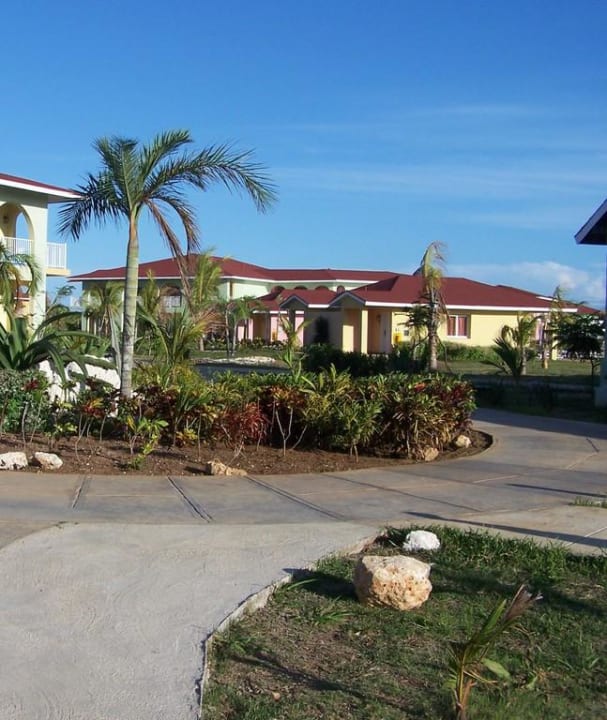 Cesta z pláže Memories Caribe Beach Resort