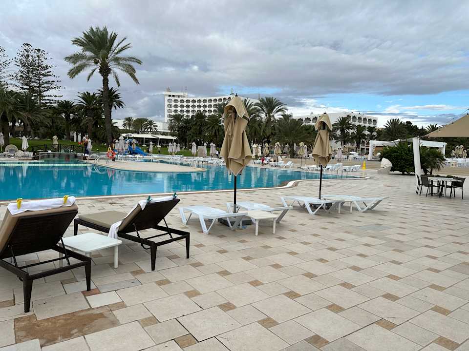 Pool Hotel JAZ Tour Khalef