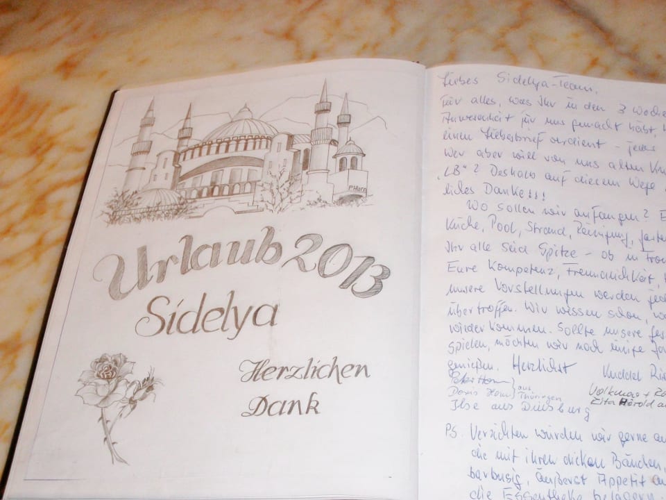 Blick ins Gäsebuch Club Sidelya Hotel