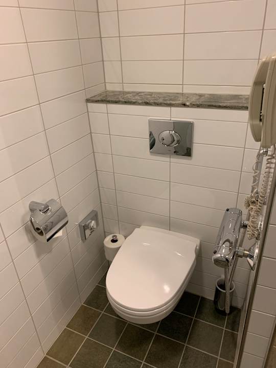 Zimmer Hilton Helsinki Airport