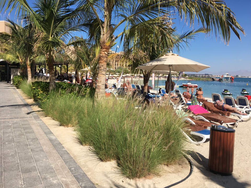 Strand DoubleTree by Hilton Resort & Spa Marjan Island