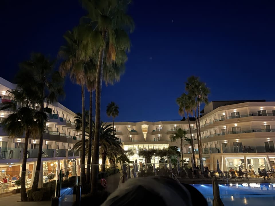 Außenansicht Iberostar Waves Playa de Muro