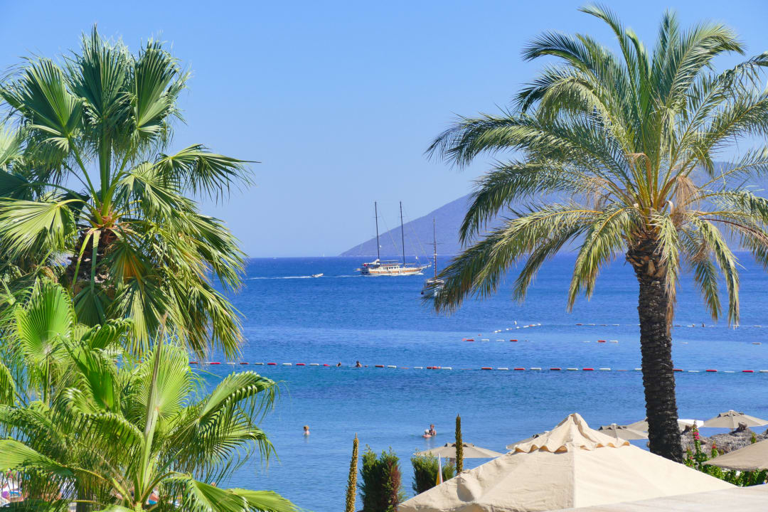 Strand Salmakis Resort & Spa