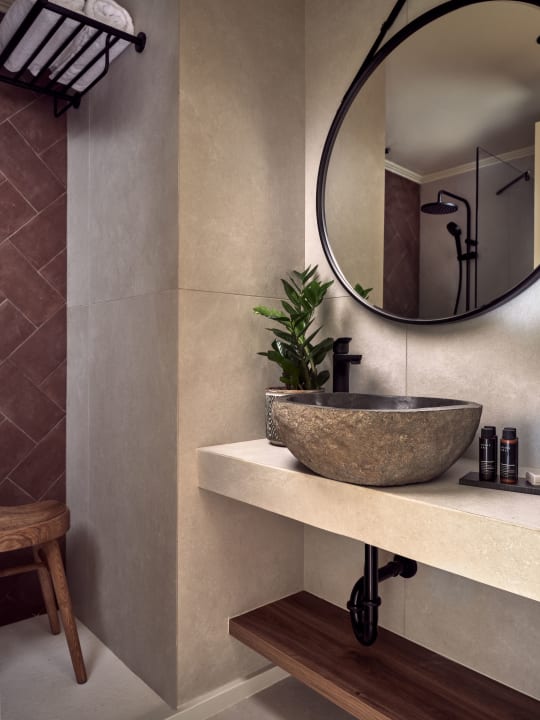 Zimmer Domes Aulūs Zante, Autograph Collection