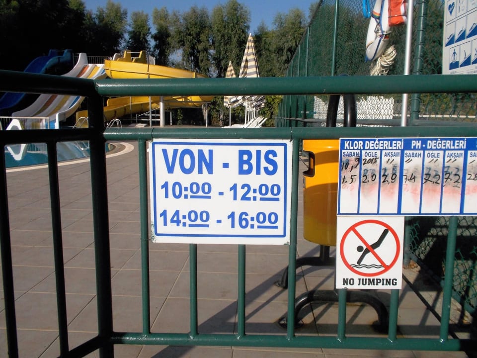 Kinderpoolanlage mit Rutschen Top Hotel