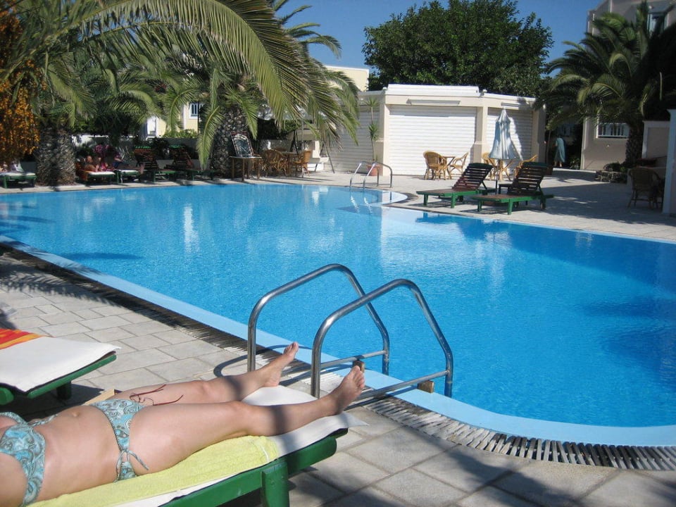 Pool Hotel Strogili