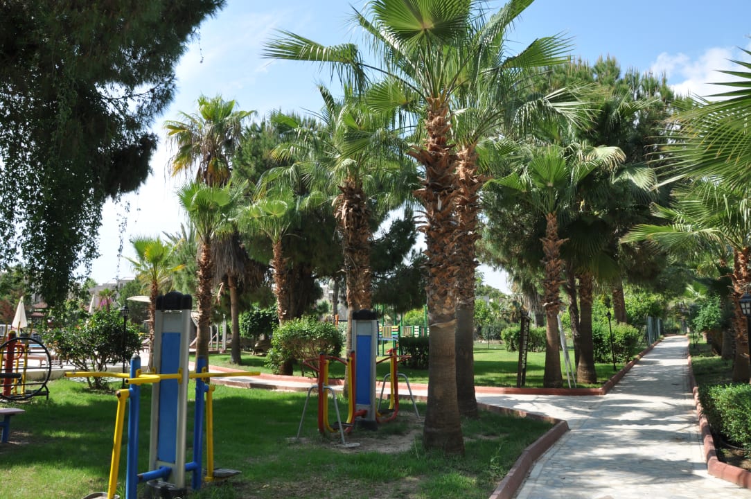 Gartenanlage Club & Hotel Karaburun