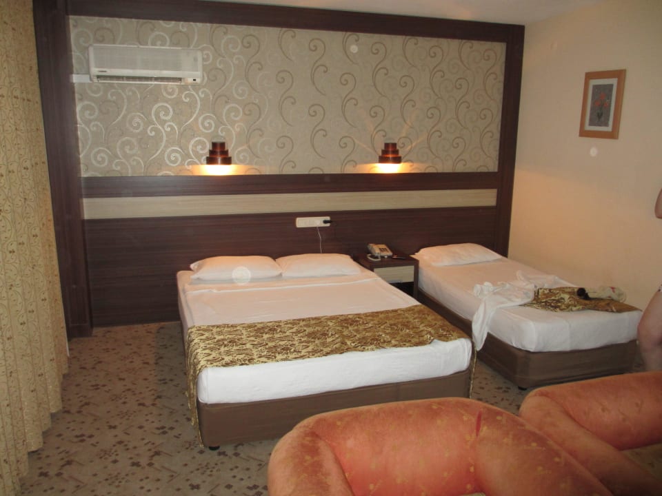 Zimmer  Lonicera Resort & Spa Hotel