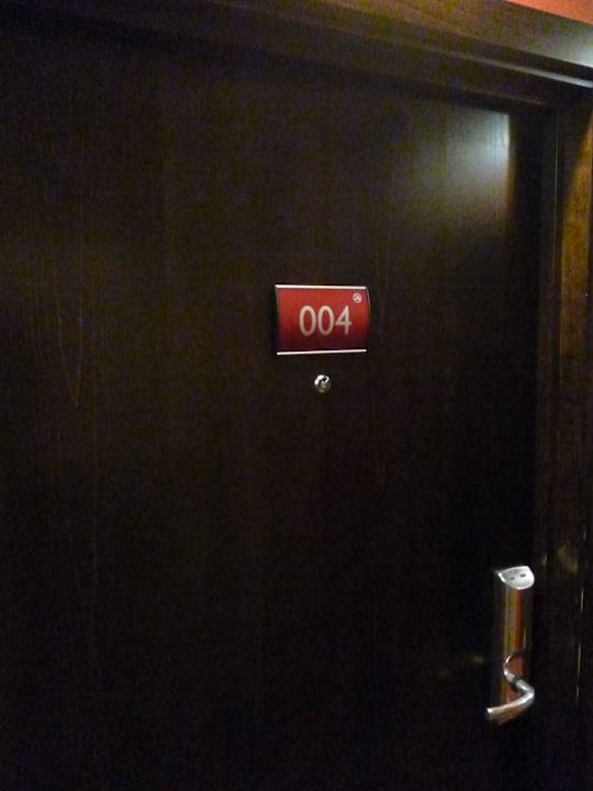 Wejście do pokoju Crowne Plaza London - Gatwick Airport