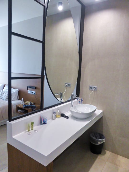 Zimmer Hotel Marinos Beach