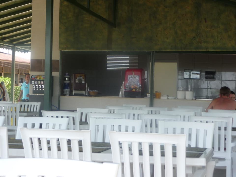 Strandbar Telatiye Resort