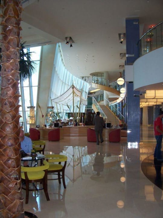Hotellobby Jumeirah Beach Hotel