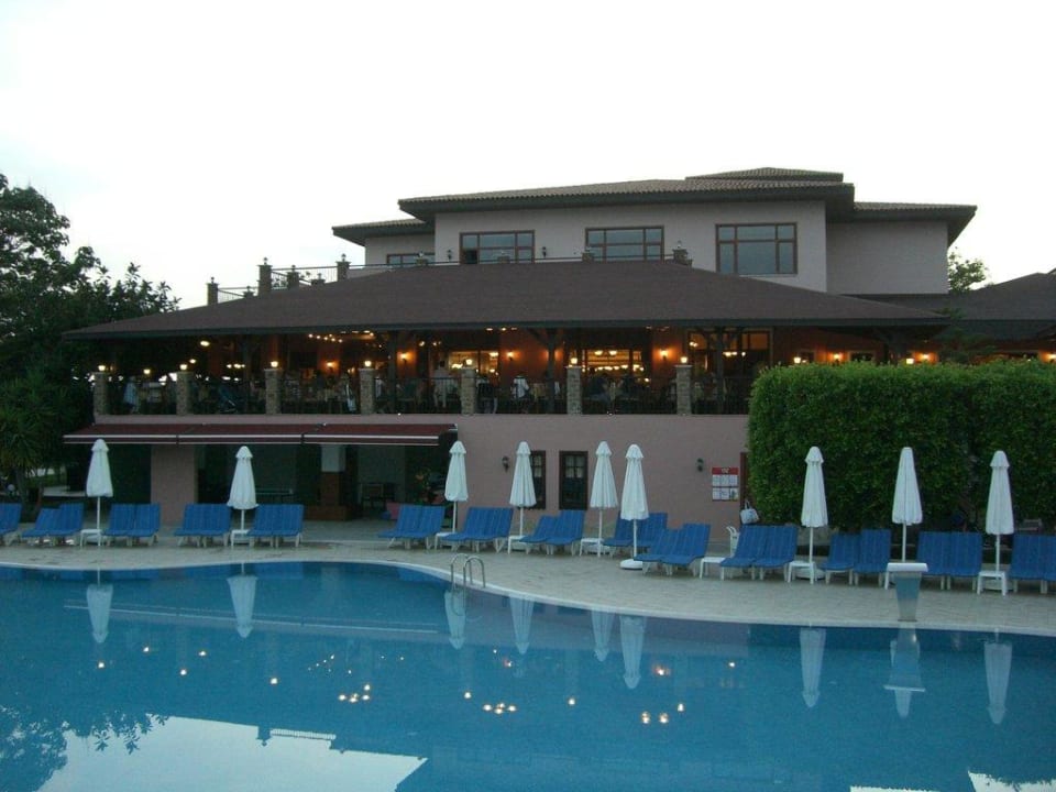 Restaurant-Terrasse Club Grand Side