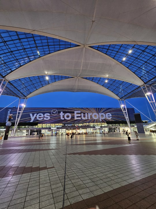 Außenansicht Hilton Munich Airport