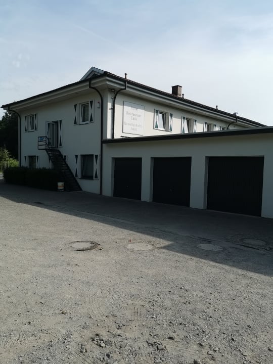 Außenansicht Waldhotel am Wittenheimer Forst