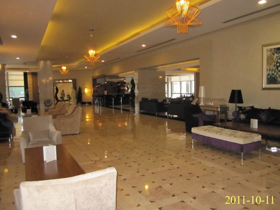 Großzügige Lobby Hotel Kaya Izmir Thermal & Spa