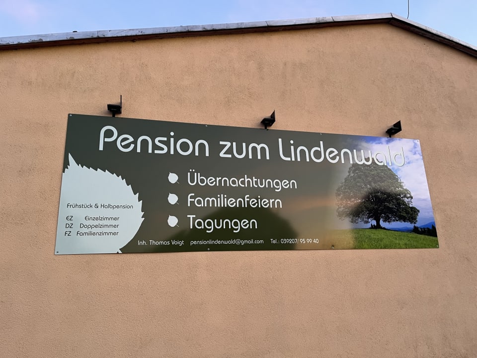 Außenansicht Pension ZUM LINDENWALD Colbitz