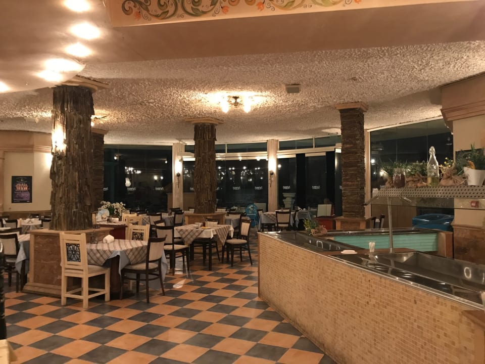 Restaurant Hotel Atrium Beach