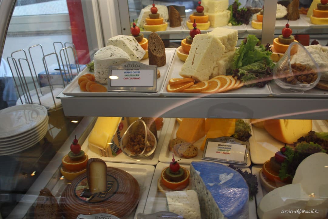 Ресторан Густо Hotel Delphin Imperial