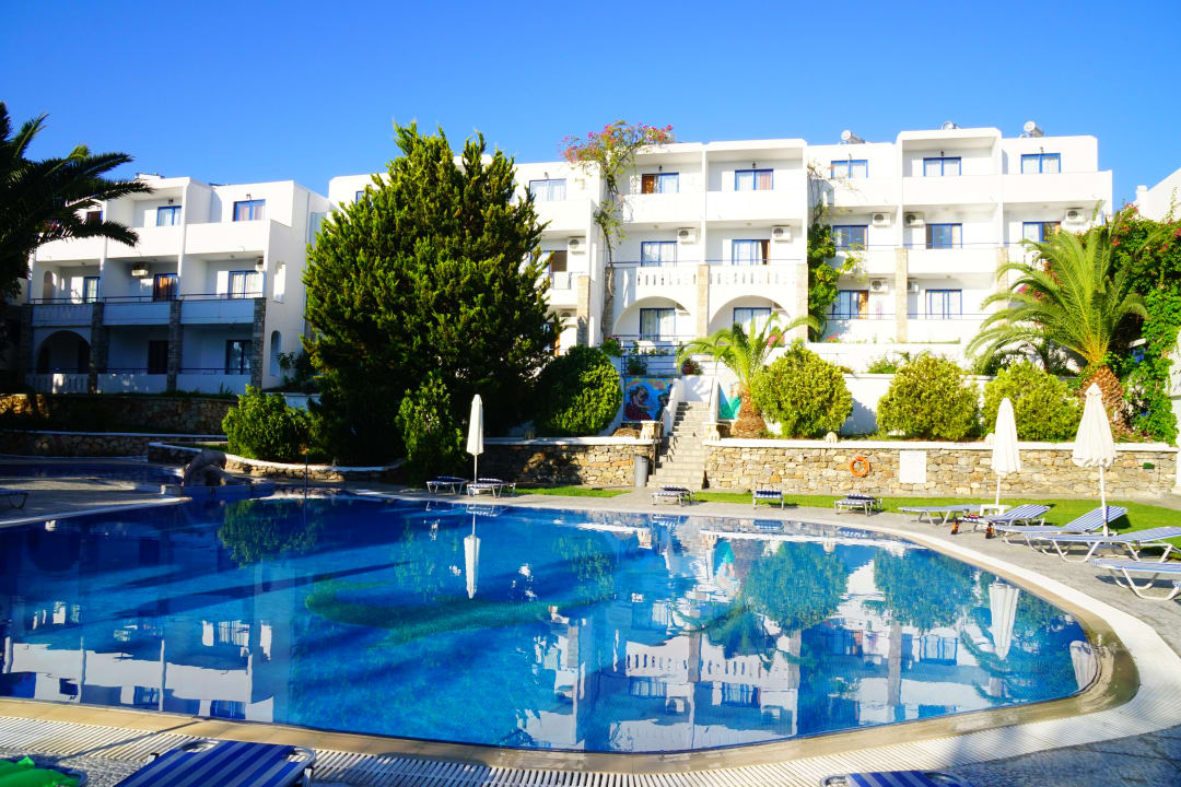 Pool Ekaterini Hotel