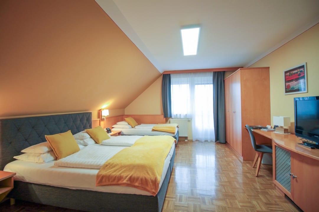 Zimmer Hotel Garni - Thermenoase