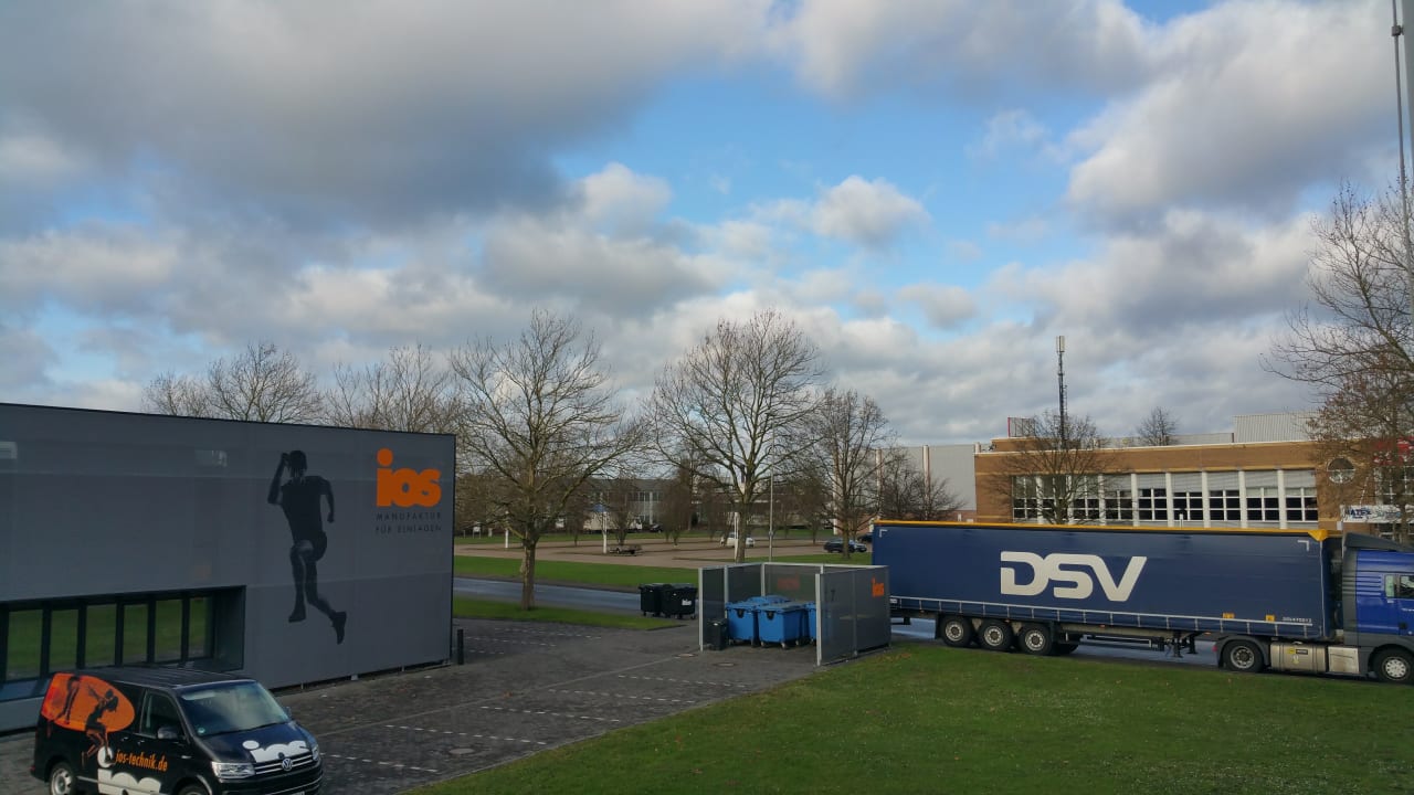 Vom Zimmer aus ibis budget Hotel Düsseldorf Willich