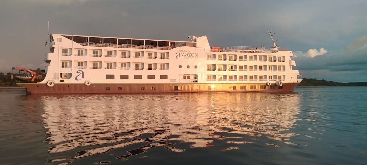 Außenansicht Grand Amazon Expedition - All Inclusive