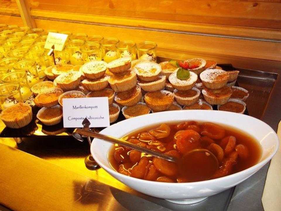 Nachspeisenbüffet Alphotel Tyrol