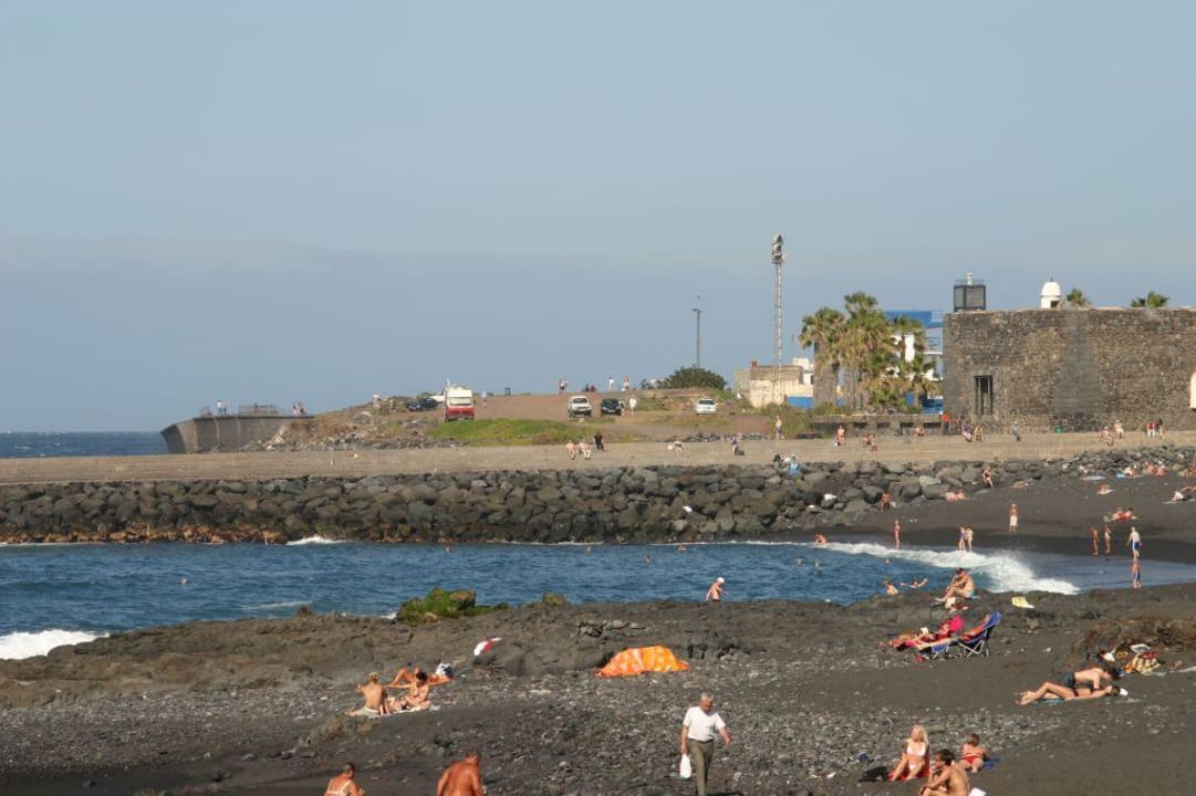 Strand (ca. 200-300m entfernt) Bild 2 Be Live Tenerife - Adults only