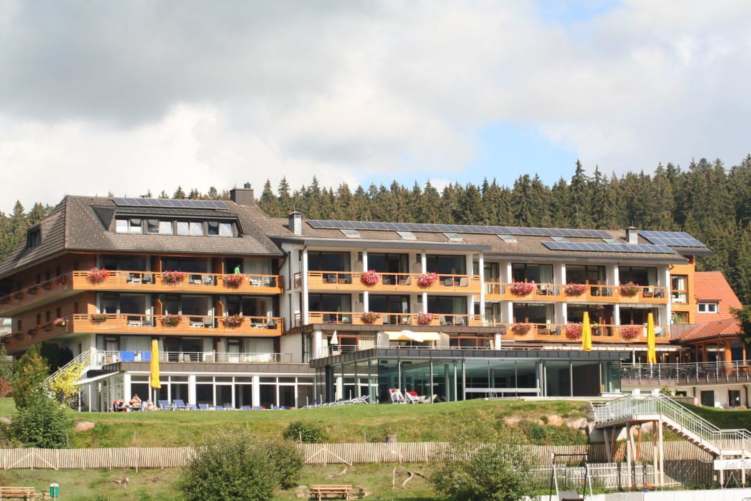 Vom Elektroboot aus Seehotel Wiesler