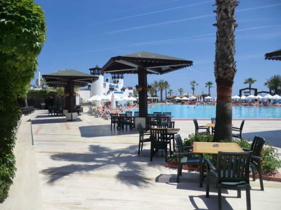 Pool Emelda Sun Club