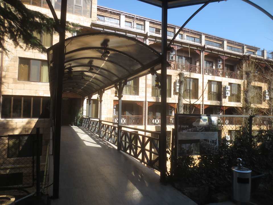 Außenansicht Hotel & Spa Borjomi Palace