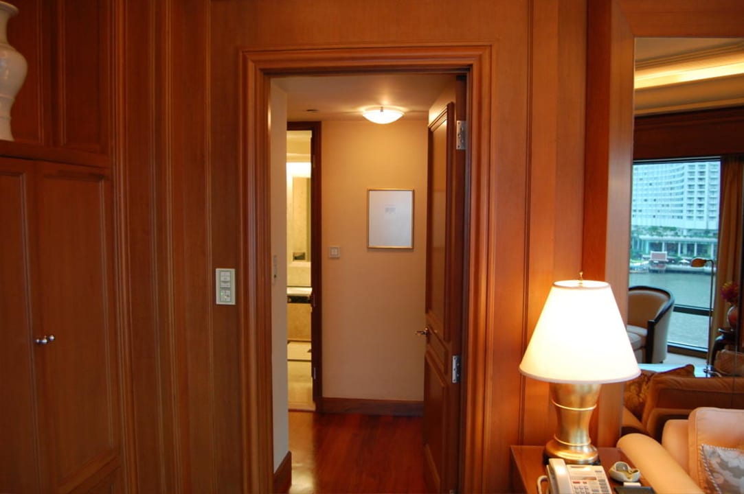 Weg zum Schlafzimmer Hotel The Peninsula Bangkok