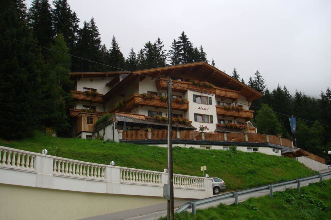 Hotel Vorderseite Hotel Almhof Roswitha