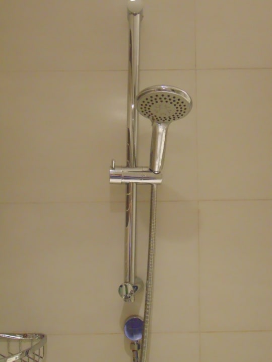 Zimmer Hampton By Hilton Dubai Airport