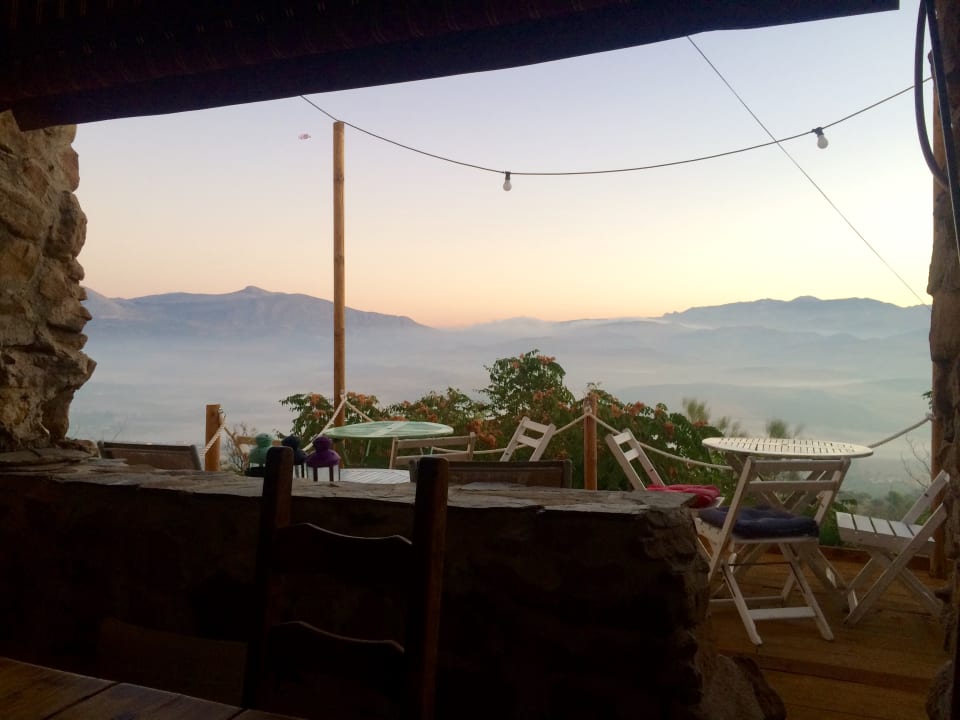 Ausblick vom grossen Esstisch Hidden Valley Andalucia