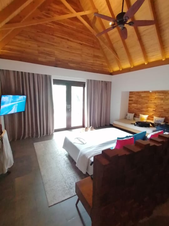 Zimmer Fushifaru Maldives
