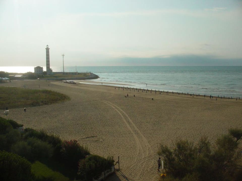 Aussicht auf den schönen Strand Hotel Fenix