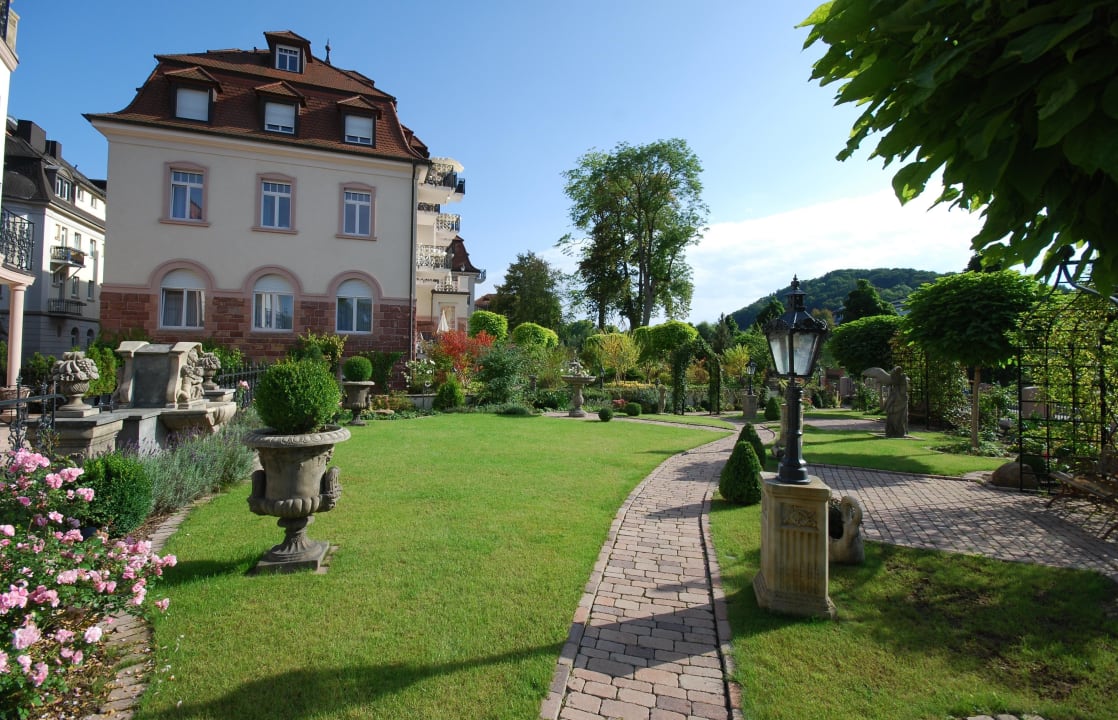 Hoteleigene Gartenanlage Hotel Residenz am Rosengarten