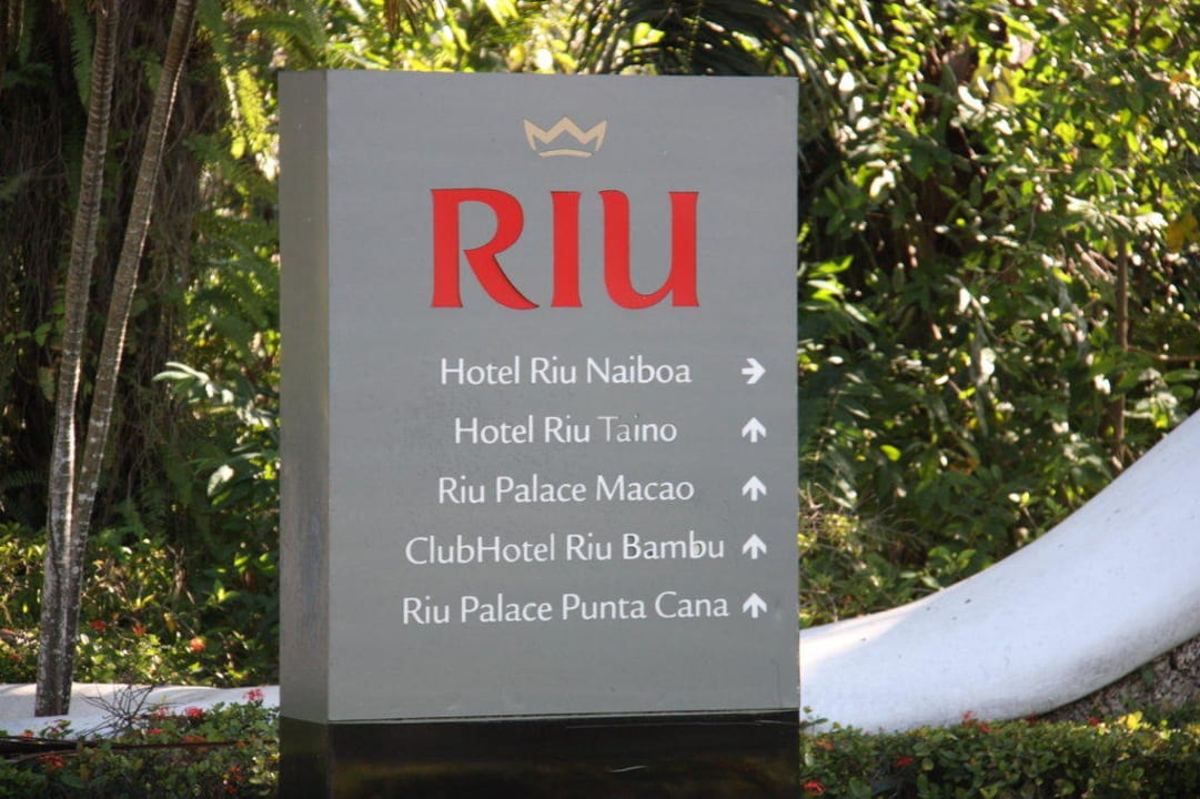 Wegweiser Anlage Hotel Riu Bambu